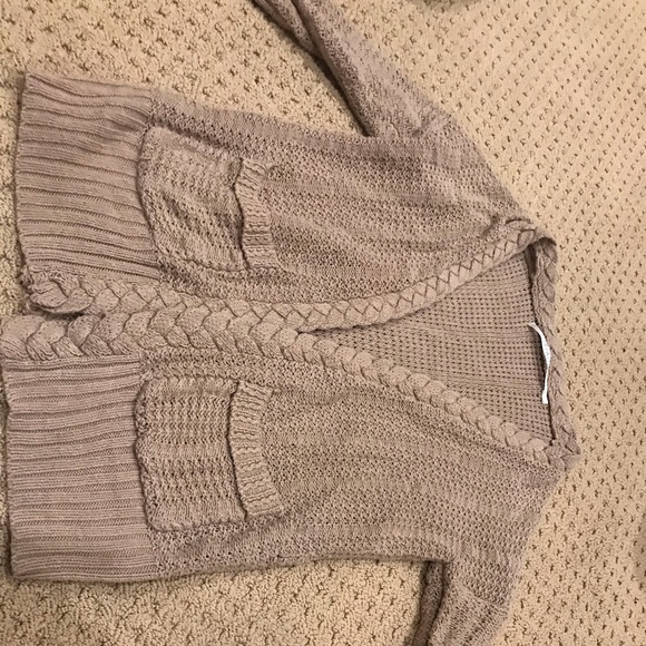 Cardigan - Picture 1 of 2